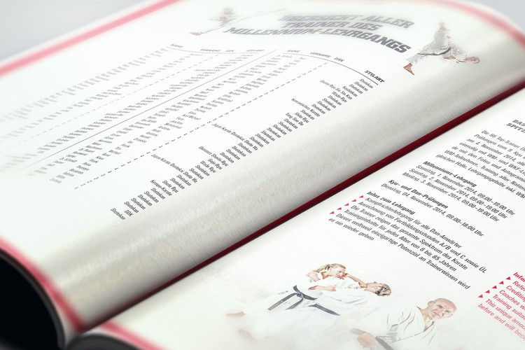 broschuere-4-0dcdcb8ba54c834db1a700a0b718f61c